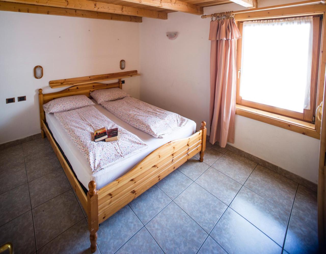 Appartamenti Touring Ливиньо Екстериор снимка
